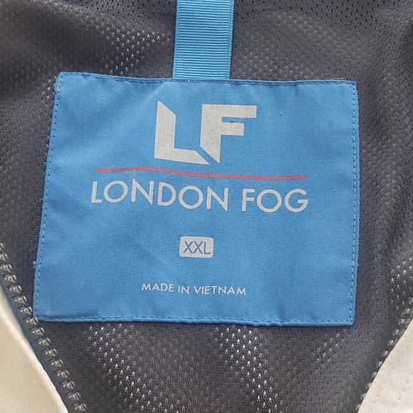 Like New Mens London Fog Rain Jacket XXL - Picture 4 of 9